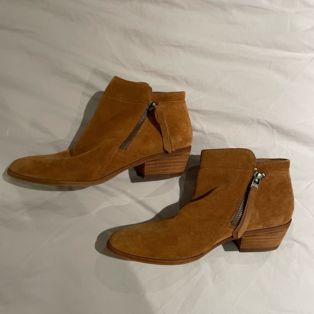 Size 6 Sam Edelman booties
